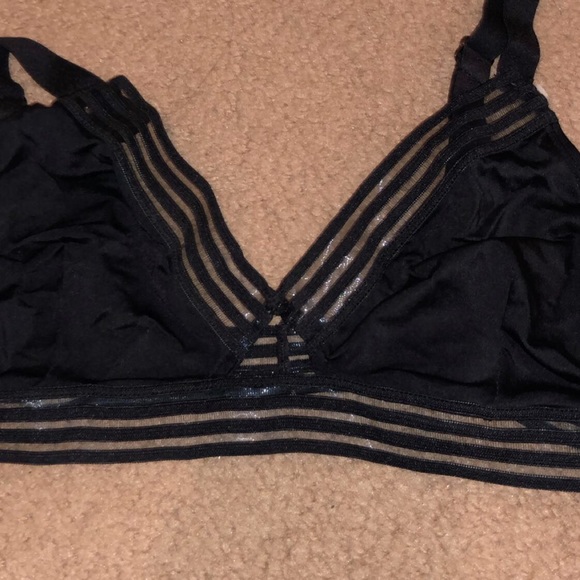 Bralettes - Picture 5 of 9